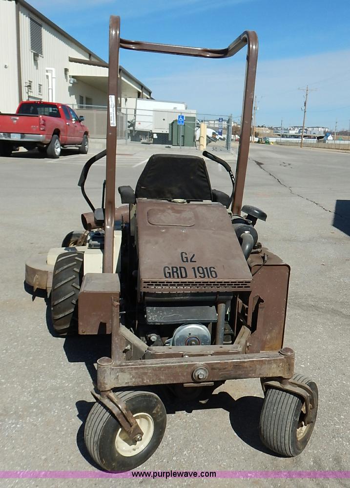 image for item AV9508 Grasshopper 928D ZTR lawn mower