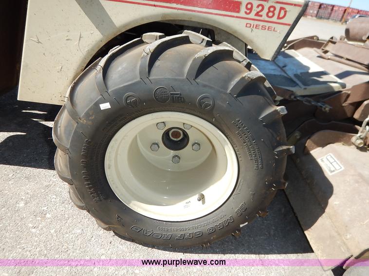 image for item AV9508 Grasshopper 928D ZTR lawn mower