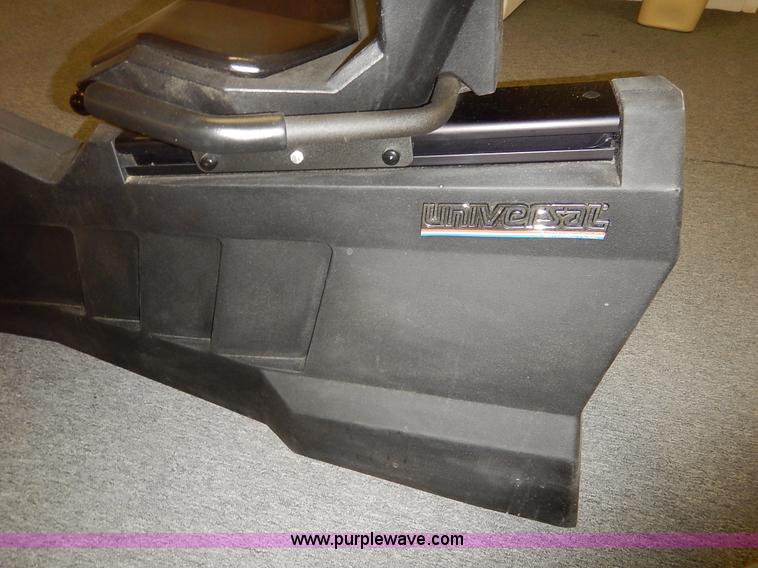 image for item AV9538 (6) assorted exercise equipment