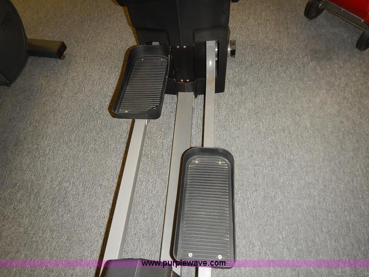 image for item AV9538 (6) assorted exercise equipment