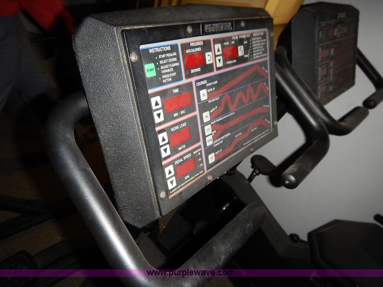 image for item AV9538 (6) assorted exercise equipment