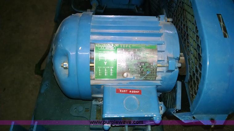 image for item AW9034 Quincy 210 air compressor