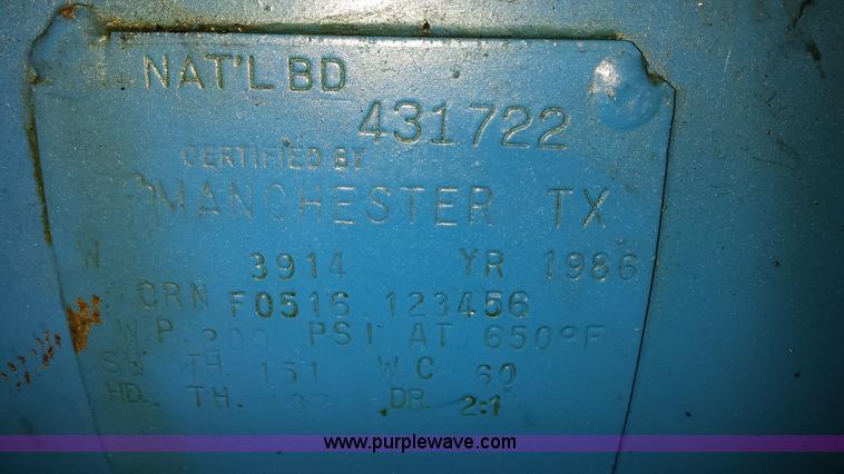 image for item AW9034 Quincy 210 air compressor