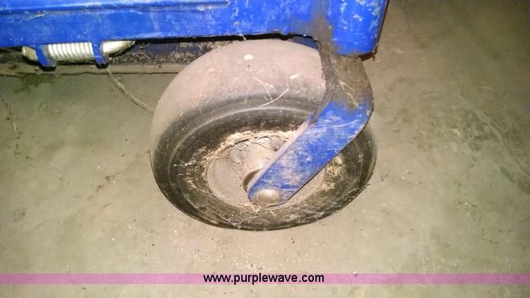 image for item AW9036 Dixon Speed 42 ZTR lawn mower