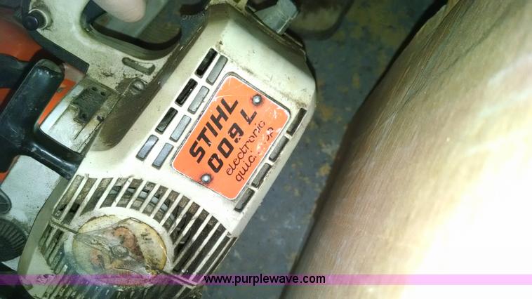 image for item AW9040 Assorted items