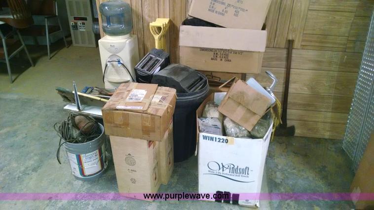 image for item AW9042 Assorted items