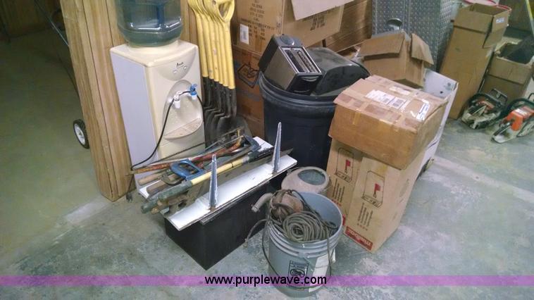 image for item AW9042 Assorted items