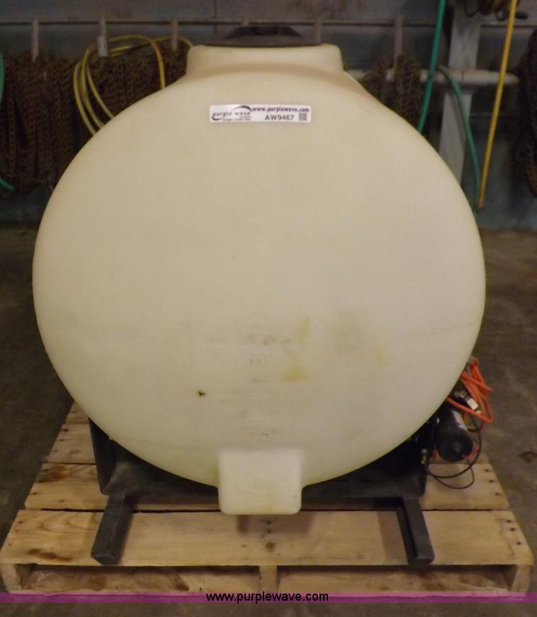 image for item AW9467 Ag Liquid System spray unit