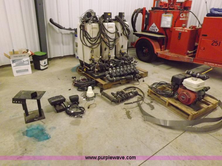 image for item AW9468 Raven spray system parts