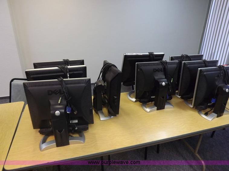 image for item AW9470 (21) assorted computer monitors