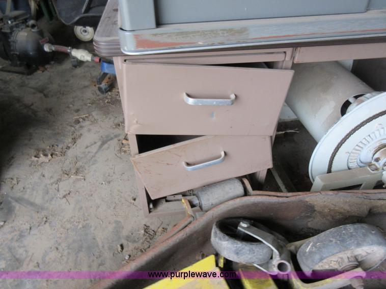 image for item AX9492 (3) desks