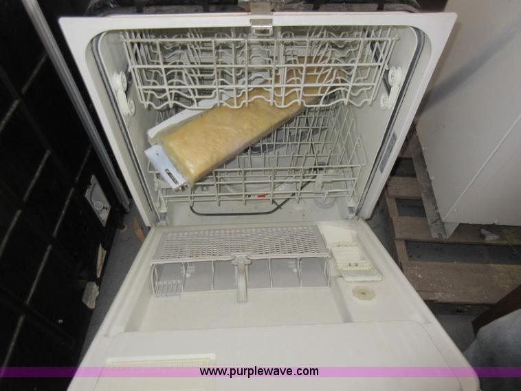 image for item B5947 (2) dish washers