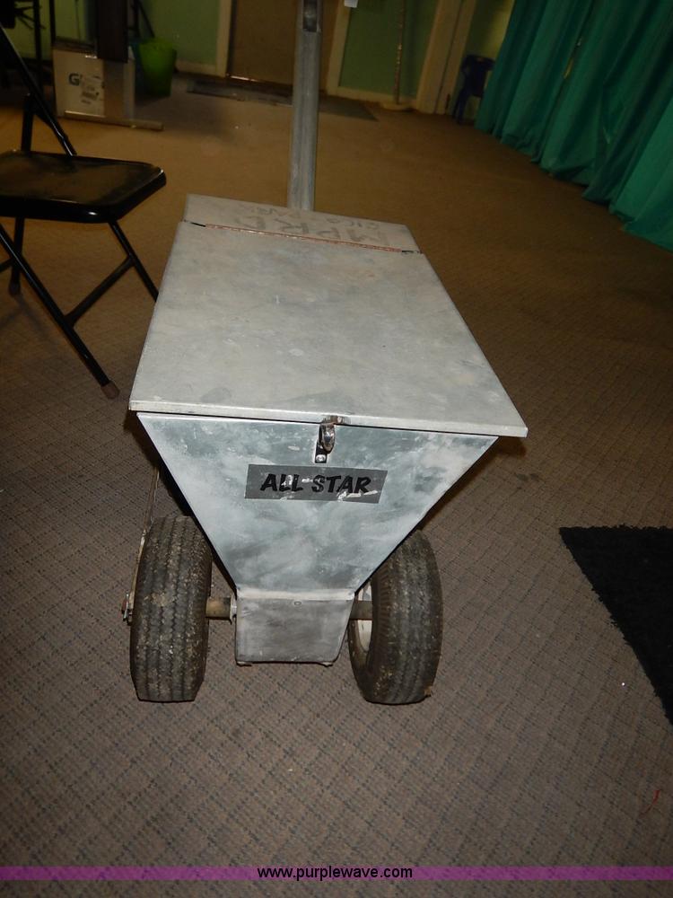 image for item BC9562 All Star line chalker