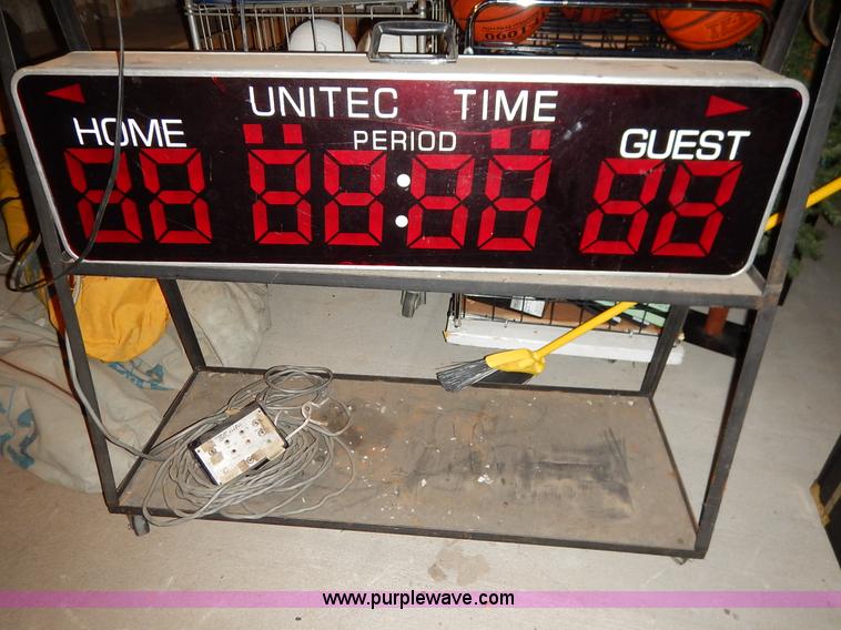image for item BC9563 Unitec portable scoreboard