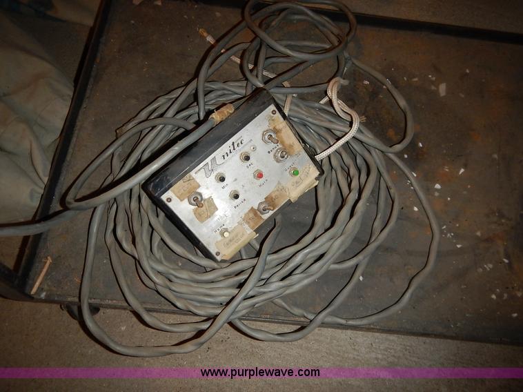 image for item BC9563 Unitec portable scoreboard