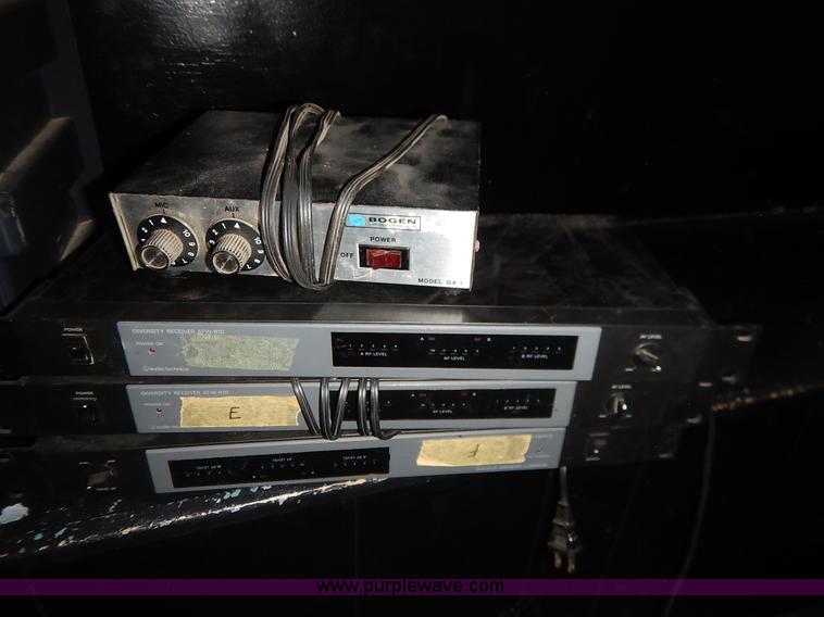 image for item BC9564 Assorted items