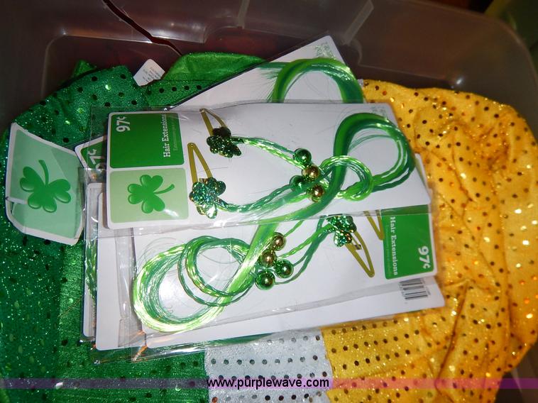 image for item BC9565 Assorted costume accessories