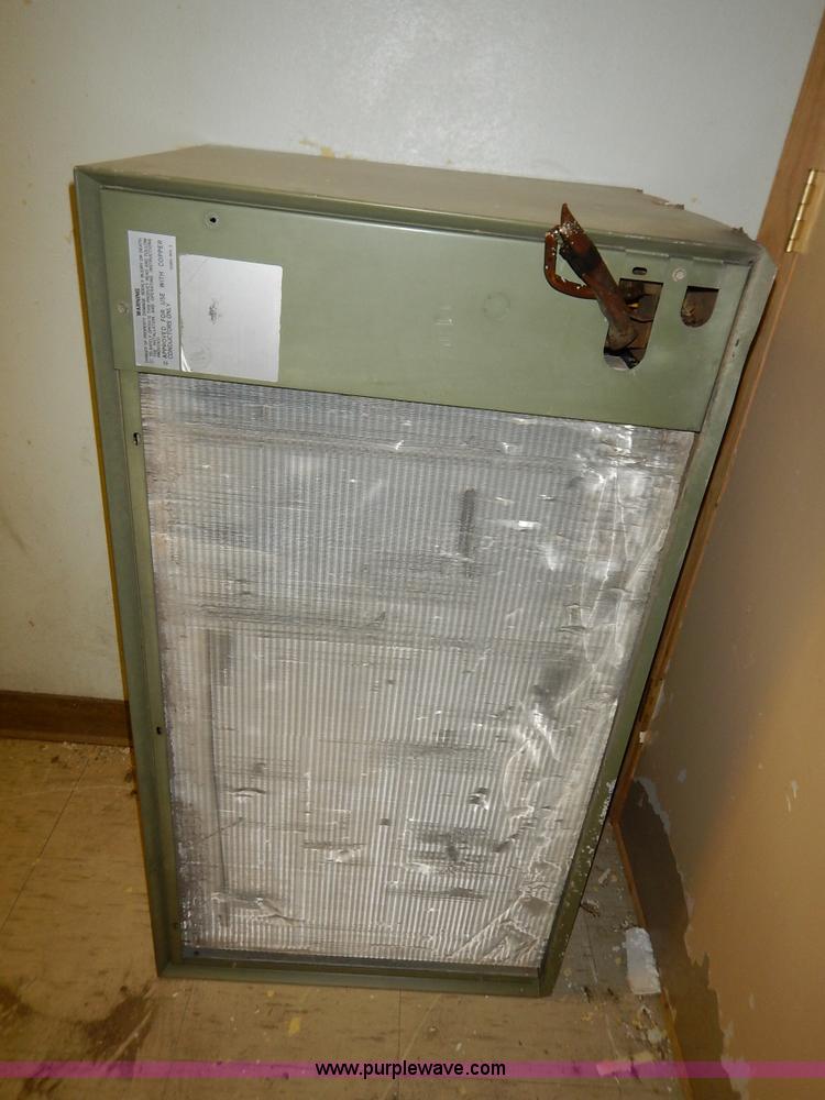 image for item BC9572 Rheem 90 Plus AC and heat unit
