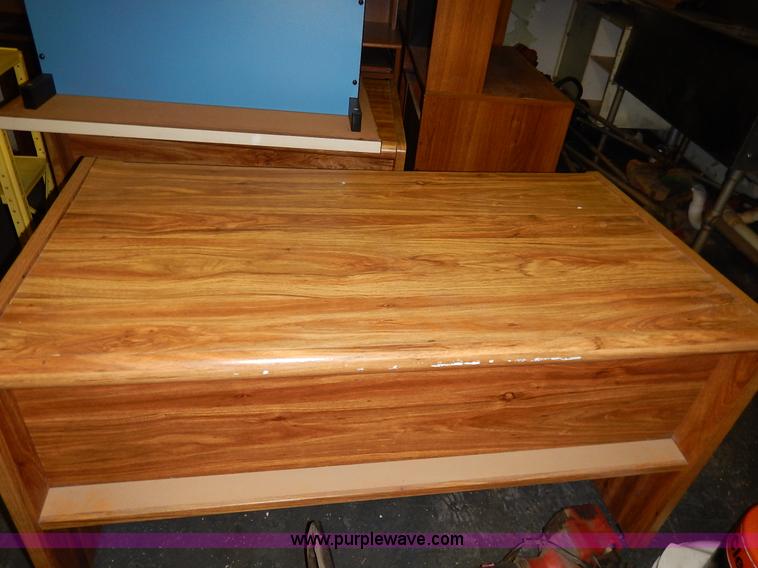 image for item BC9573 Assorted office equipment