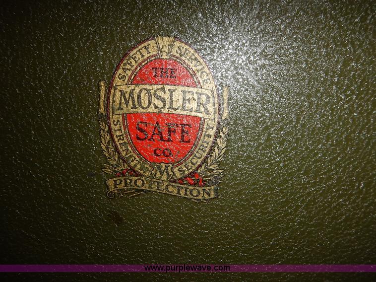 image for item BC9579 Mosler safe