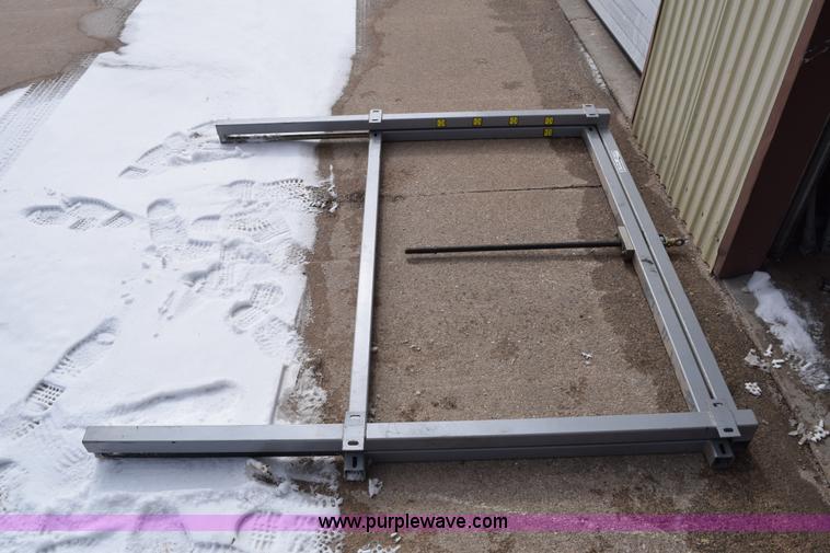 image for item BP9925 (5) adjustable backboard mounts