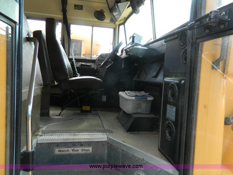 image for item D6114 1998 Chevrolet B7 Blue Bird school bus