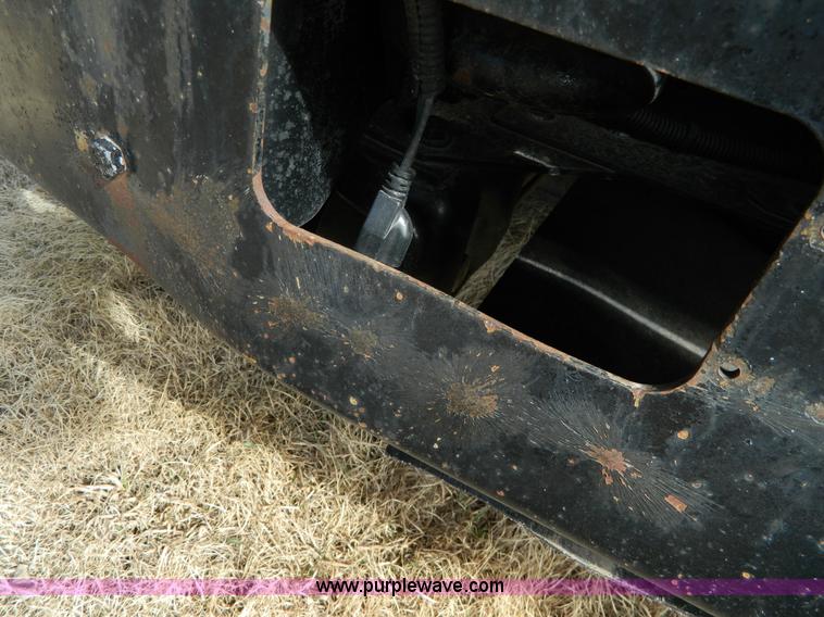 image for item D6114 1998 Chevrolet B7 Blue Bird school bus