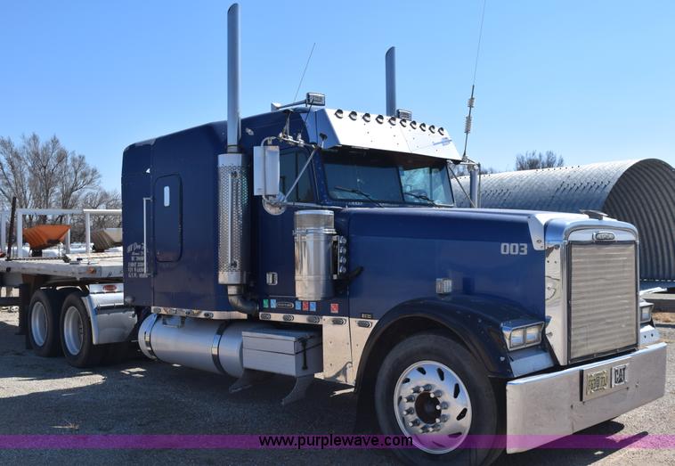 image for item E6280 1998 Freightliner FLD semi truck