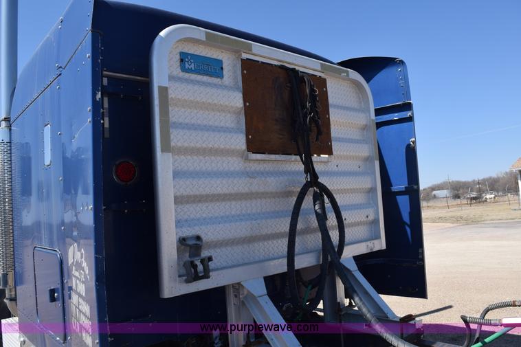 image for item E6280 1998 Freightliner FLD semi truck