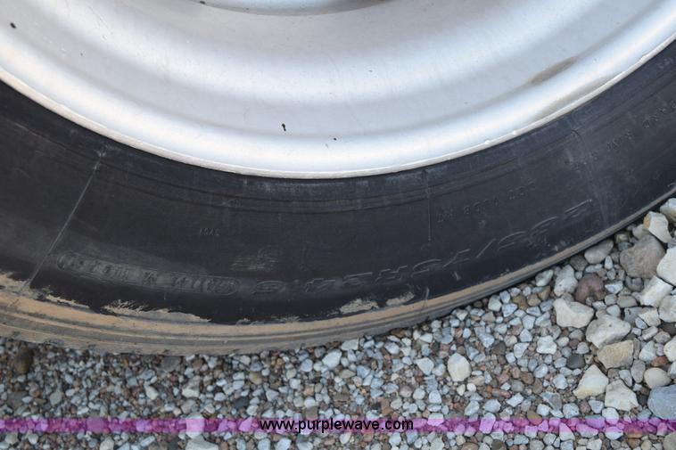 image for item E6281 1999 Fontaine flatbed trailer