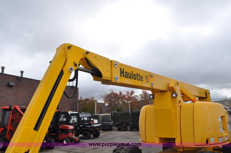 image for item F2101 2005 Haulotte HA61 JRT boom lift