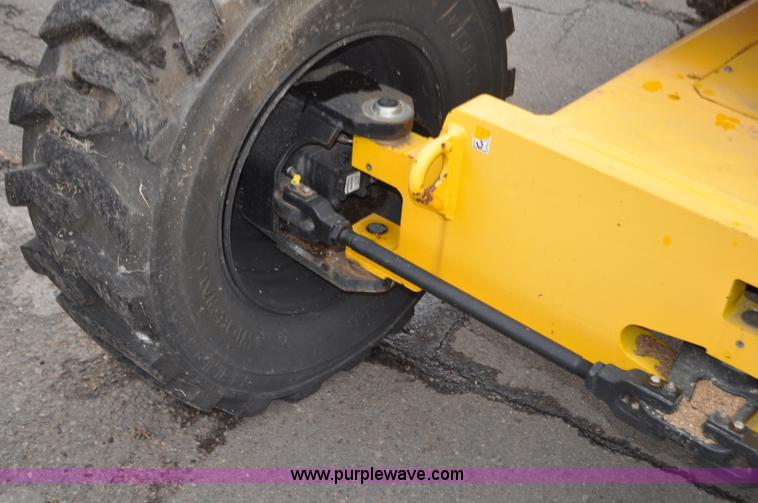 image for item F2101 2005 Haulotte HA61 JRT boom lift