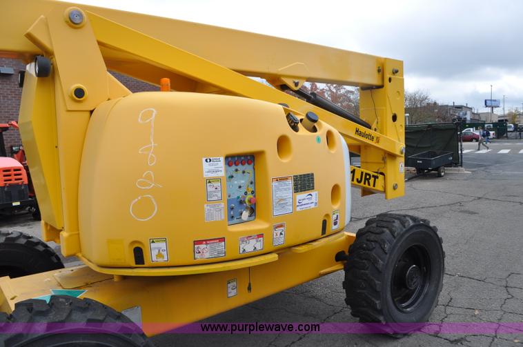 image for item F2101 2005 Haulotte HA61 JRT boom lift