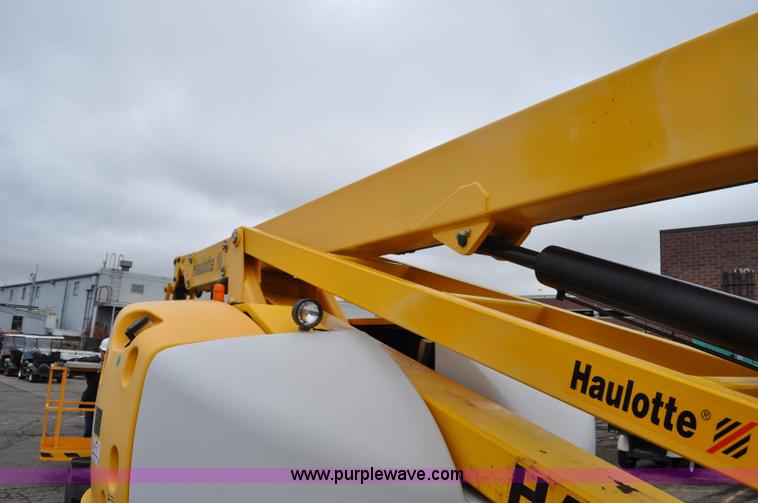 image for item F2101 2005 Haulotte HA61 JRT boom lift