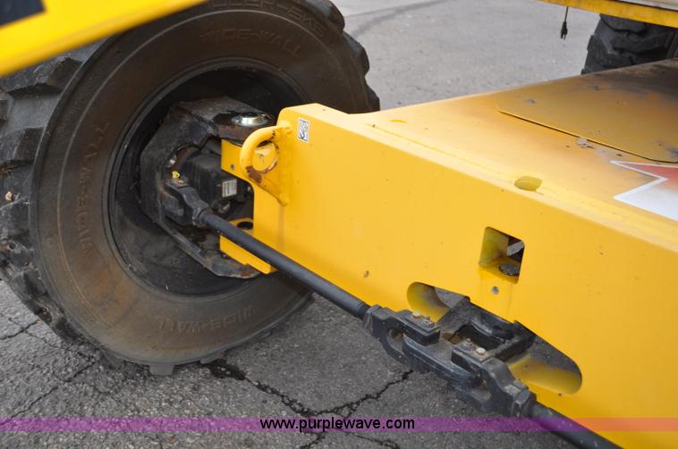 image for item F2101 2005 Haulotte HA61 JRT boom lift