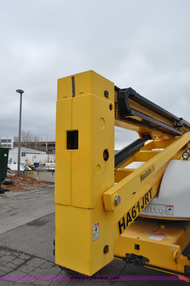 image for item F2101 2005 Haulotte HA61 JRT boom lift