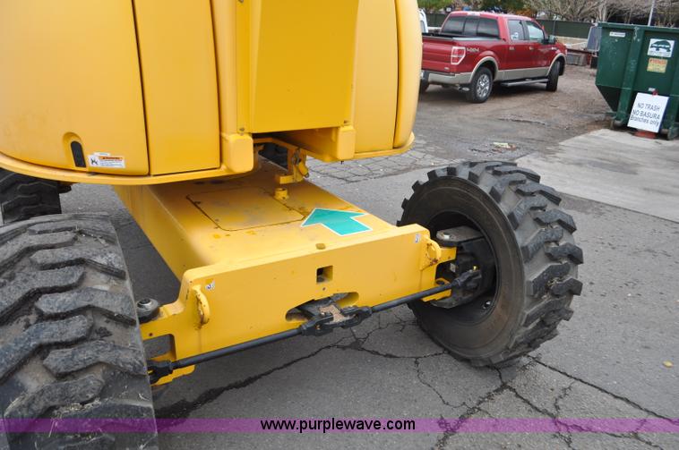 image for item F2101 2005 Haulotte HA61 JRT boom lift