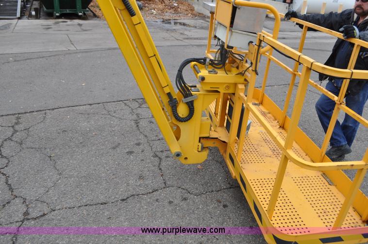 image for item F2101 2005 Haulotte HA61 JRT boom lift