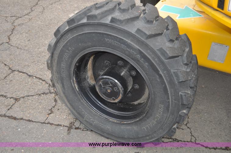 image for item F2101 2005 Haulotte HA61 JRT boom lift