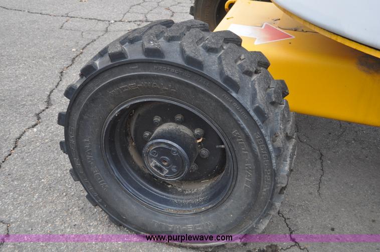 image for item F2101 2005 Haulotte HA61 JRT boom lift