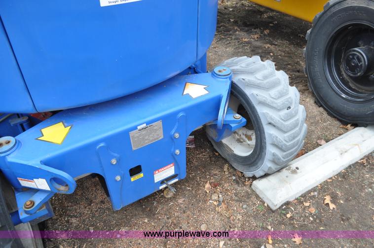 image for item F2102 2002 Up Right AB46 Bi-Energy boom lift