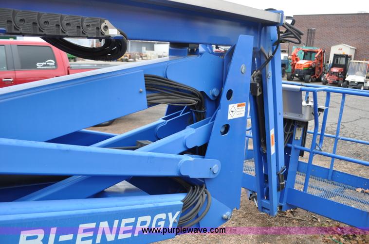 image for item F2102 2002 Up Right AB46 Bi-Energy boom lift