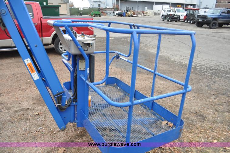 image for item F2102 2002 Up Right AB46 Bi-Energy boom lift