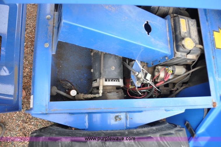 image for item F2102 2002 Up Right AB46 Bi-Energy boom lift