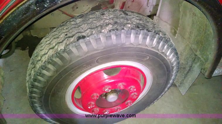 image for item F8368 1973 Ford Boardman 900 fire truck