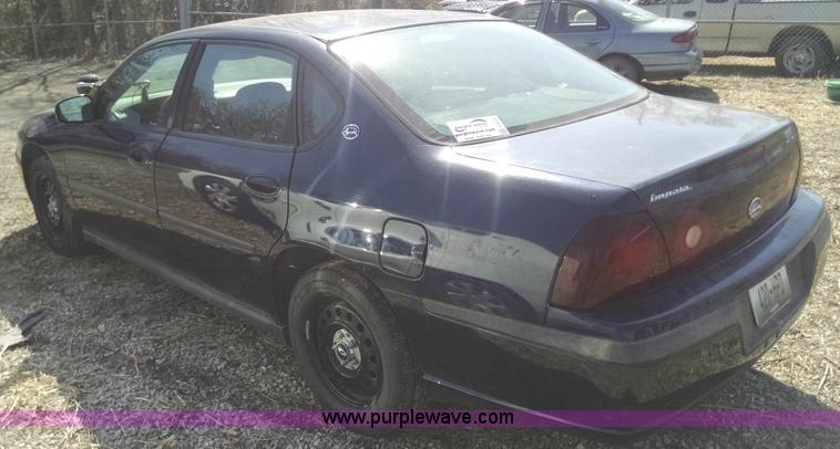 image for item F8372 2002 Chevrolet Impala