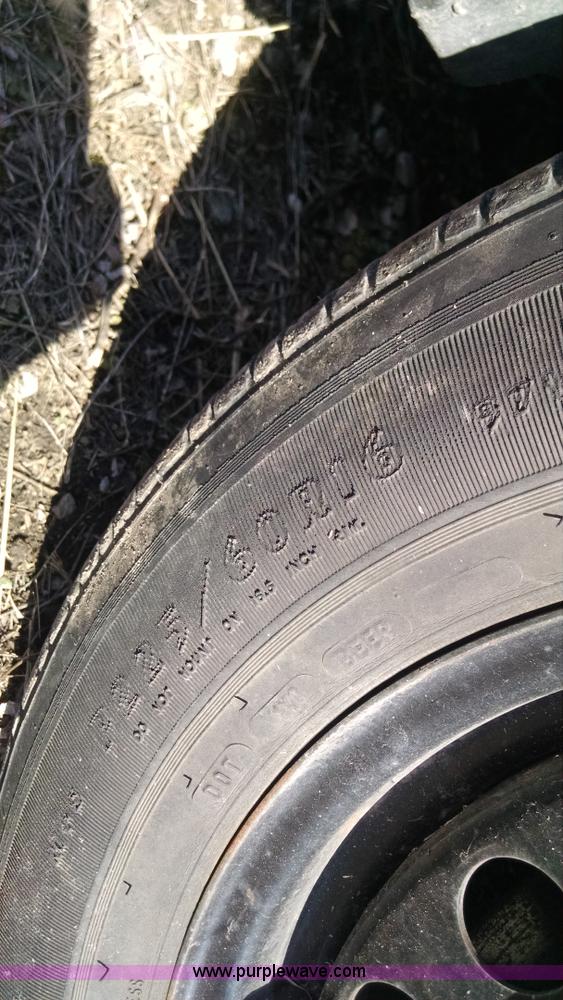 image for item F8372 2002 Chevrolet Impala