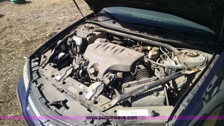 image for item F8372 2002 Chevrolet Impala