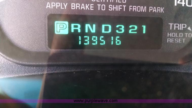 image for item F8372 2002 Chevrolet Impala