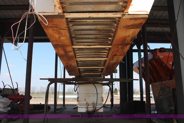 image for item H5893 Warren spreader bed